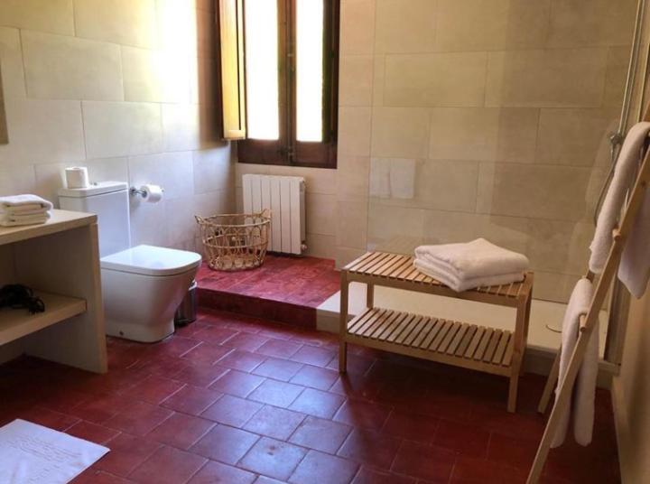 Hostal De Bianya La Vall de Bianya Eksteriør billede