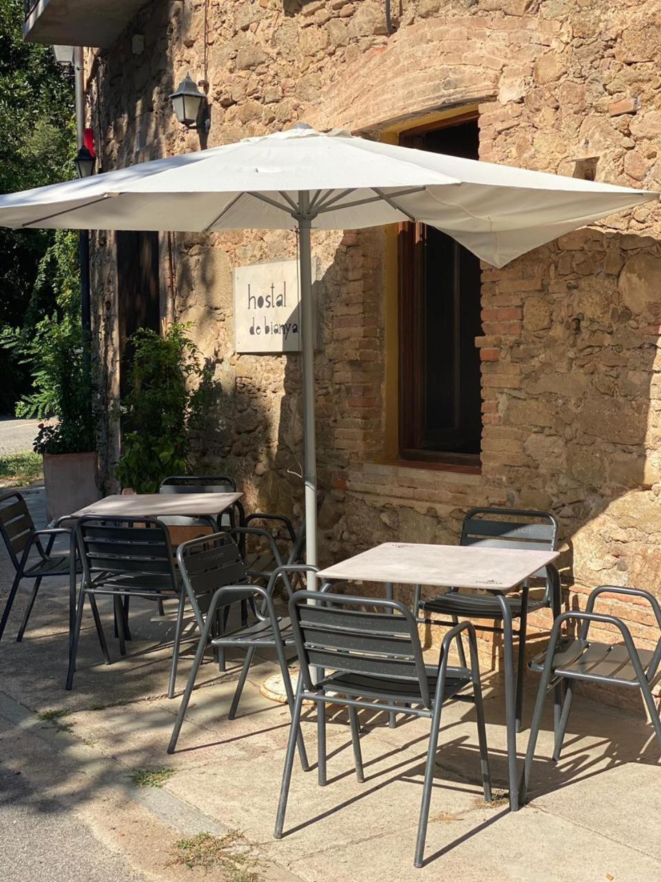 Hostal De Bianya La Vall de Bianya Eksteriør billede