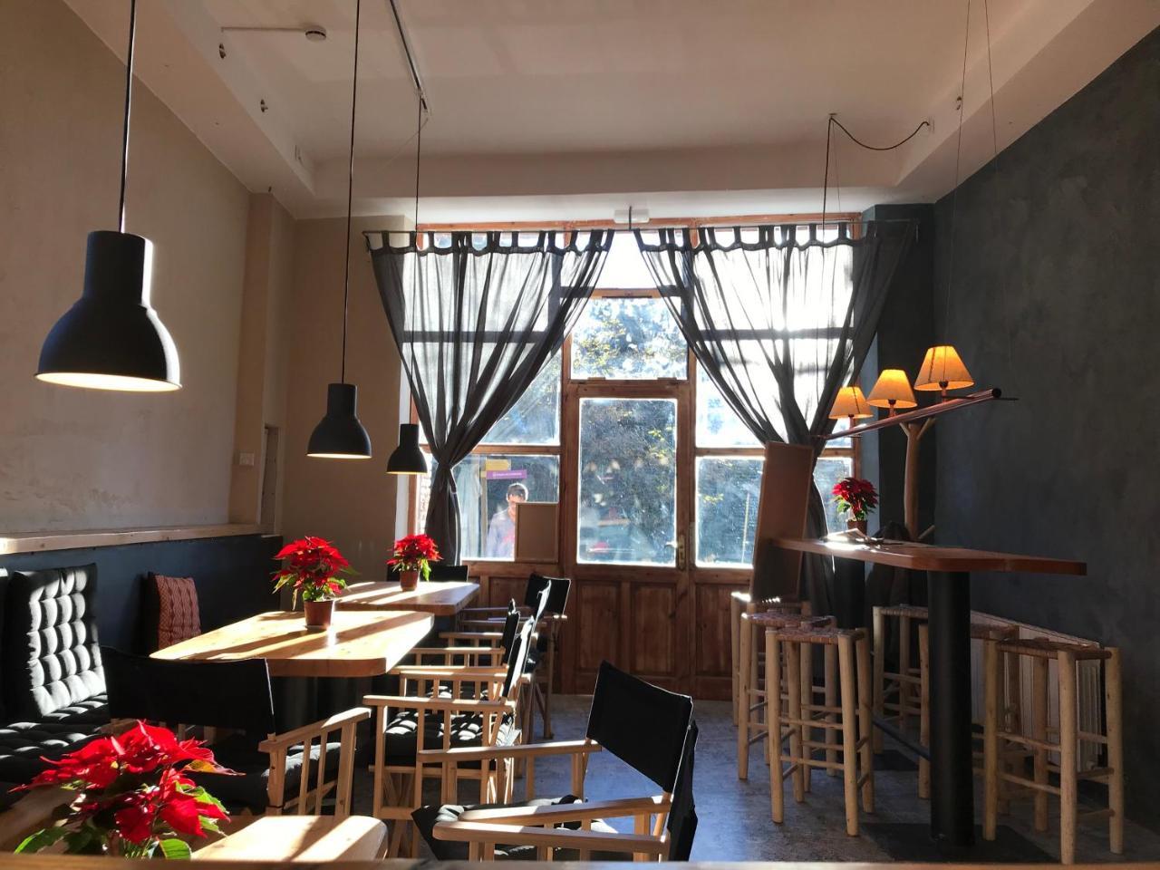 Hostal De Bianya La Vall de Bianya Eksteriør billede
