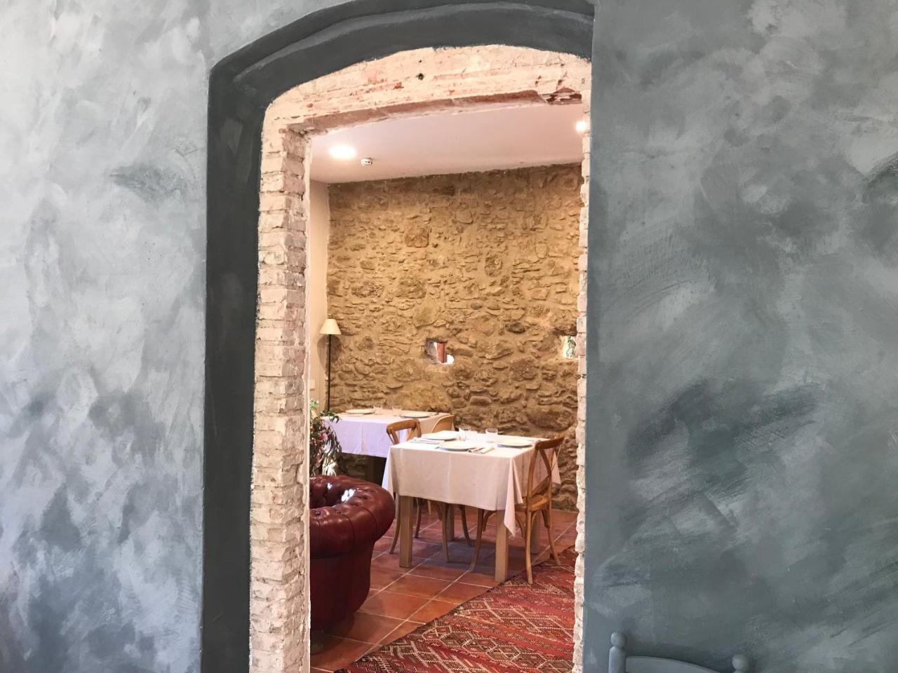 Hostal De Bianya La Vall de Bianya Eksteriør billede